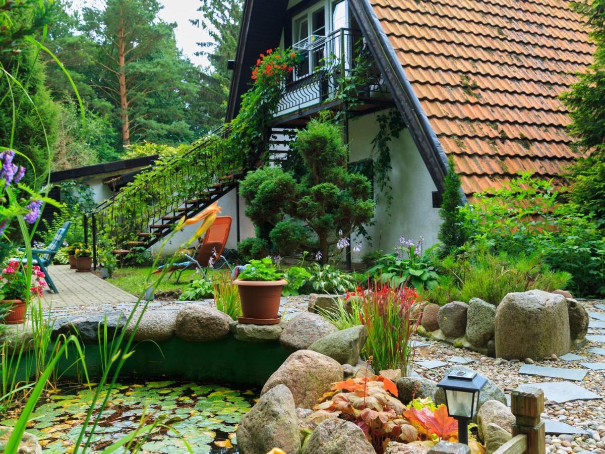 Lovely Apartment In Rusko With Pool Garden Darłowo Extérieur photo