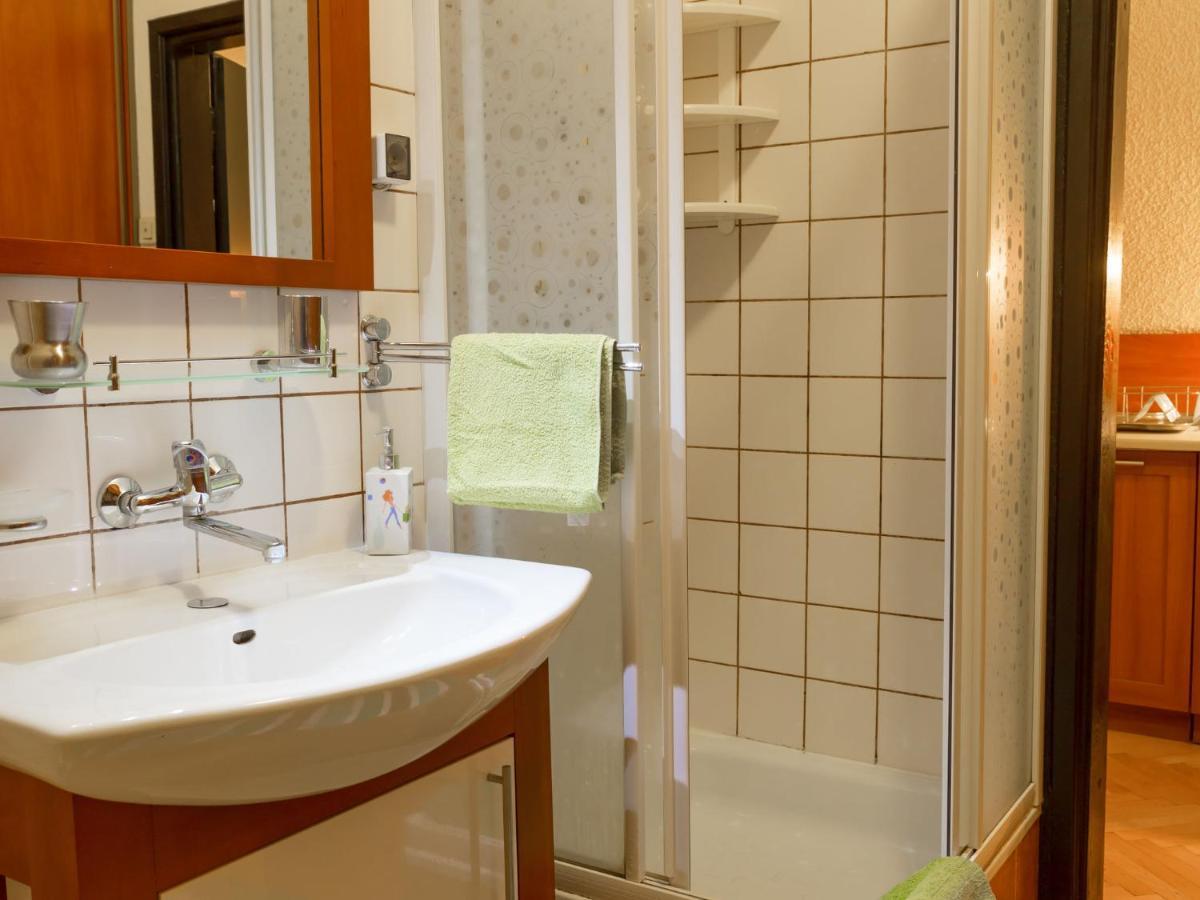 Lovely Apartment In Rusko With Pool Garden Darłowo Extérieur photo